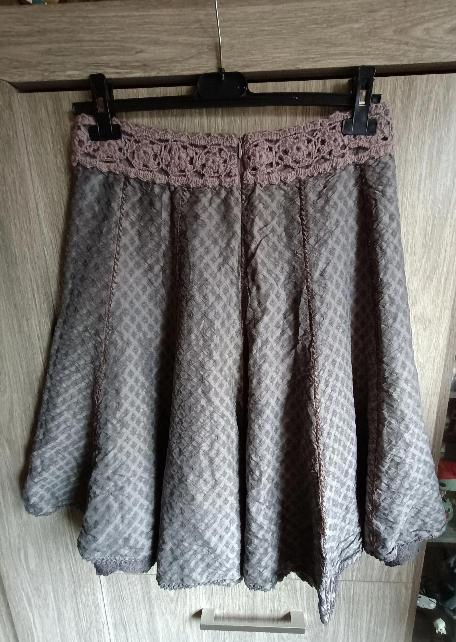 Chine Collection vintage midi falda con encaje y ganchillo, talla 36-38 – photo 2